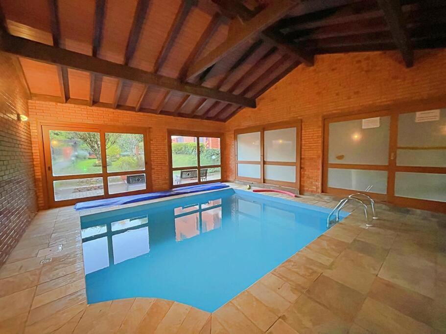 Aconchegante Apto 3 Dorm. Com Piscina Aquecida 그라마도 외부 사진